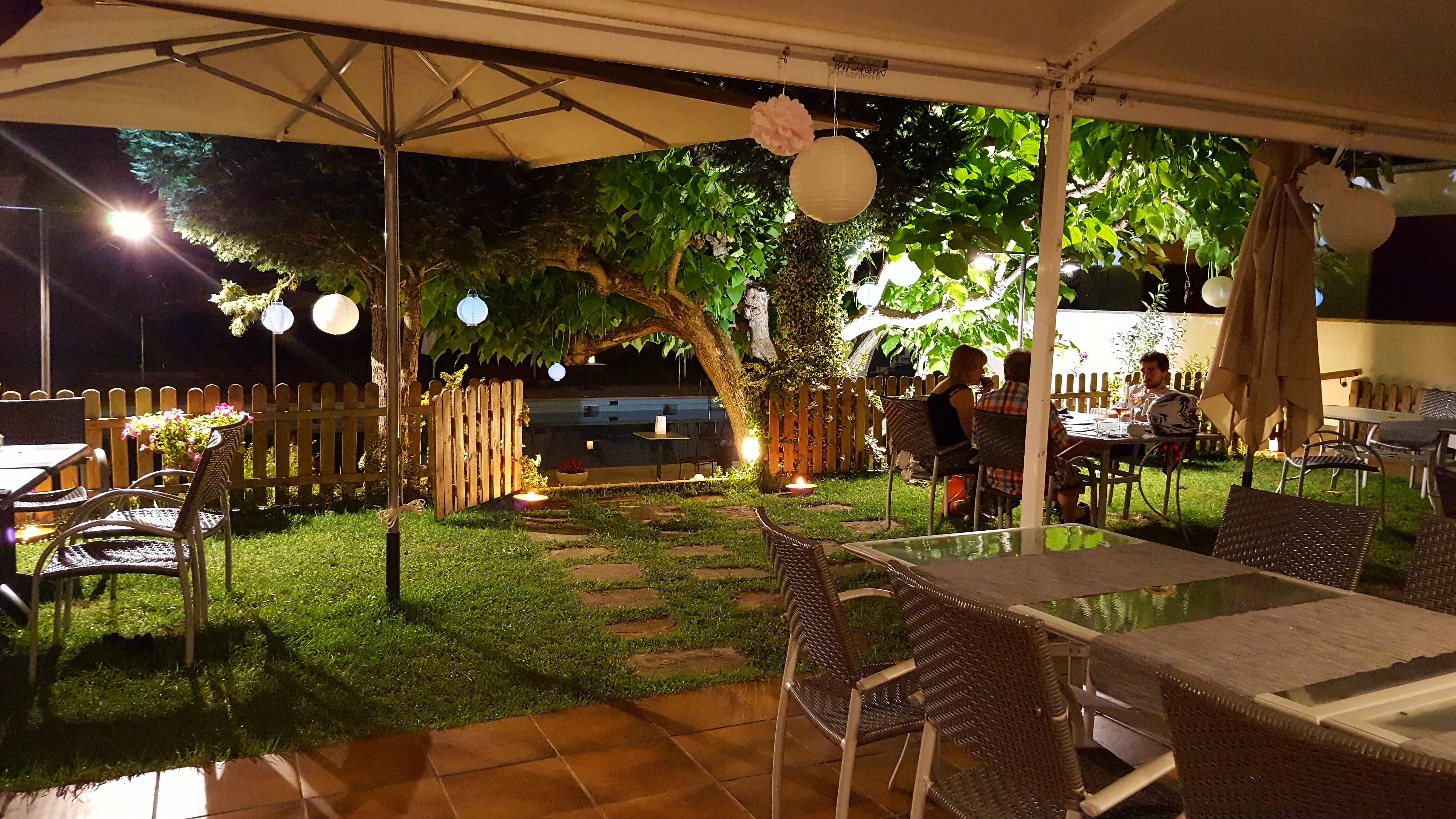 Hotel Segle XX Tremp Exterior foto