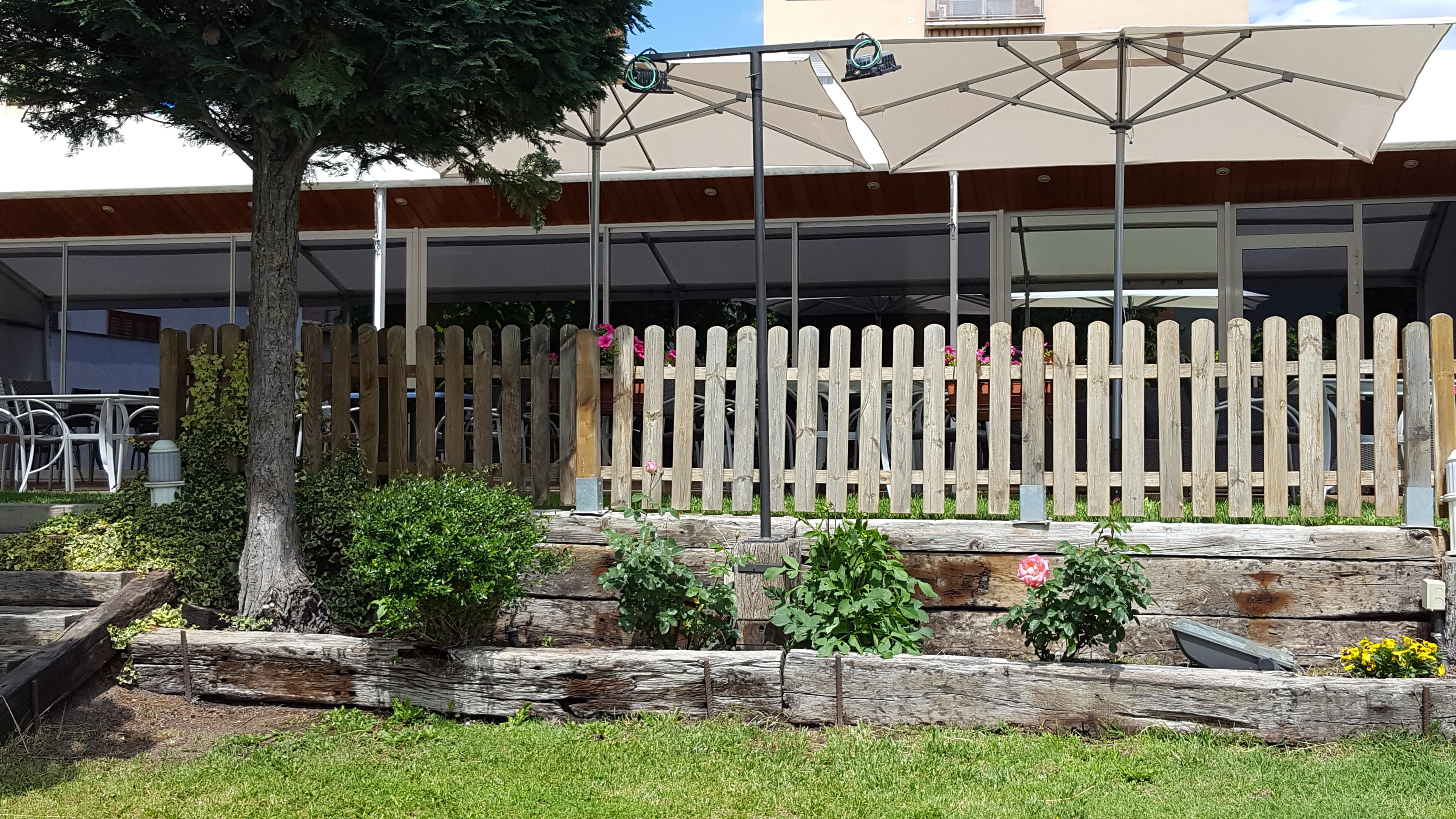 Hotel Segle XX Tremp Exterior foto