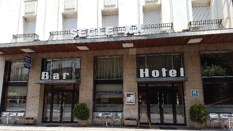 Hotel Segle XX Tremp Exterior foto